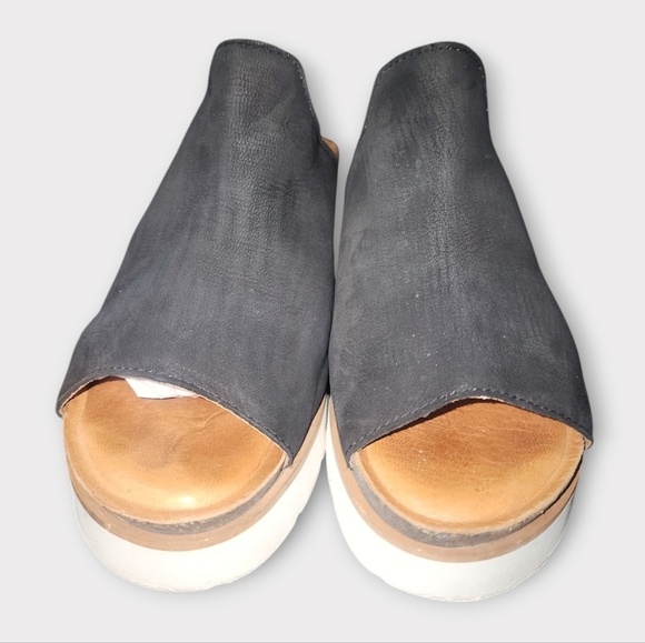 Diba True Glad Lee Slide Sandal, Womens 7.5​ - Picture 3 of 8